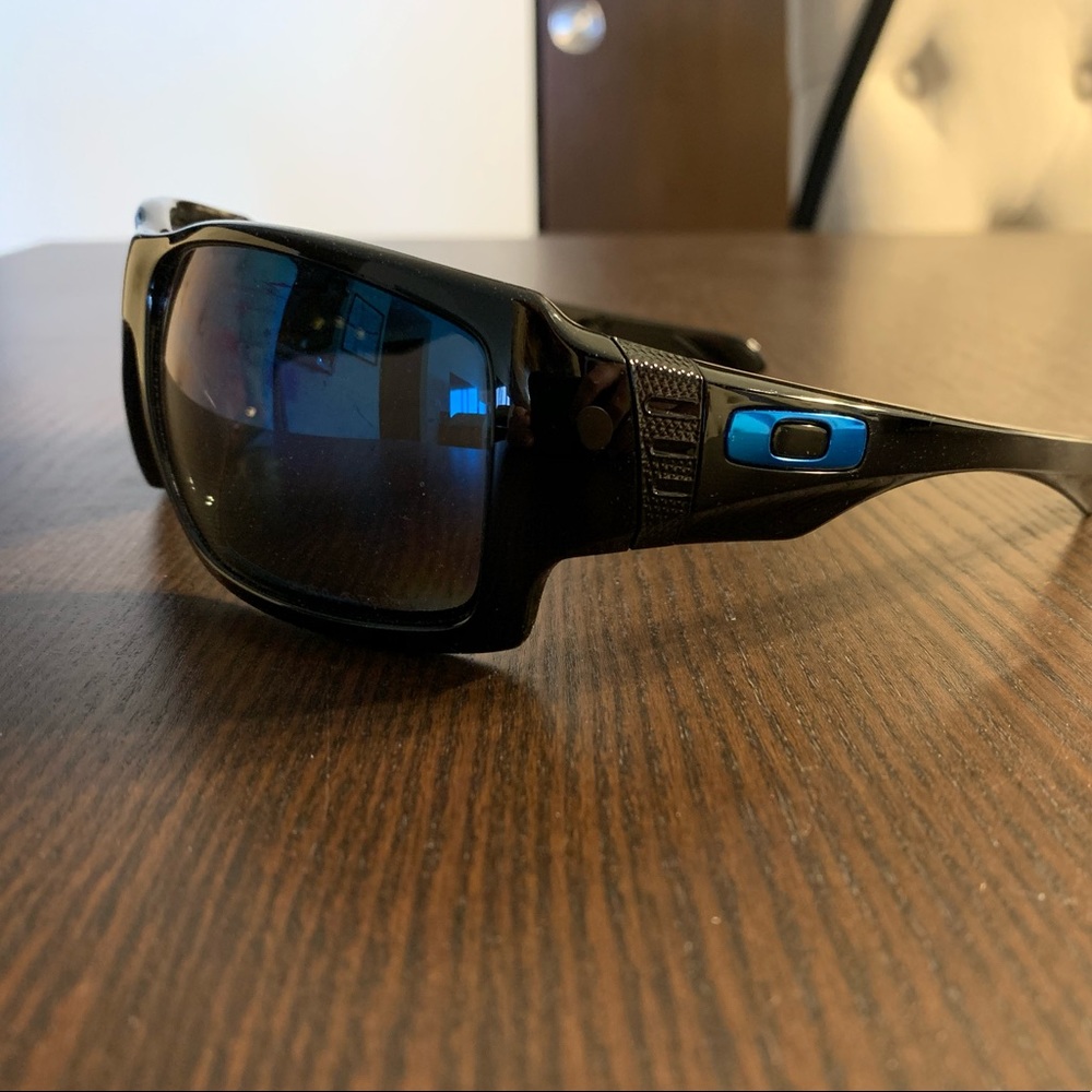 Oakley Men’s Sunglasses